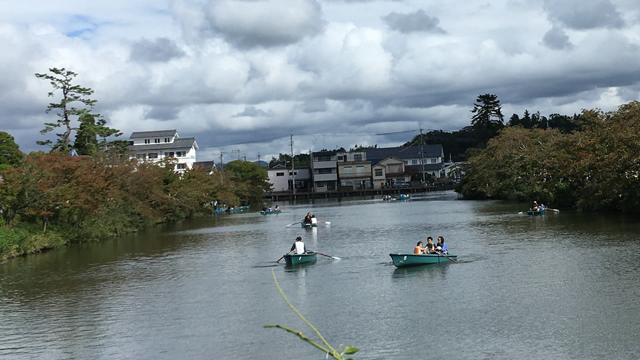 篠山城跡の堀ではボートを満喫