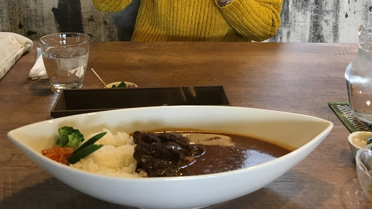 Curry Café LUCAS（ルーカス）