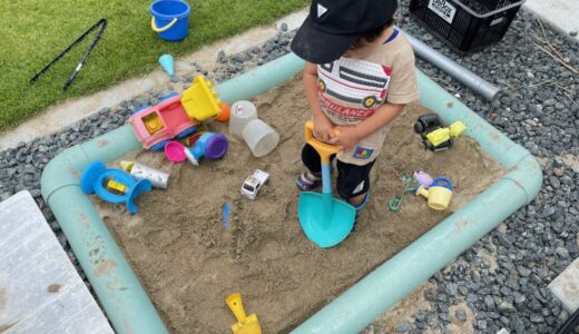 子供用の屋外砂場を塩ビパイプでDIYしてみた！自宅でできる作り方や費用、塗装の手順をブログでレビュー