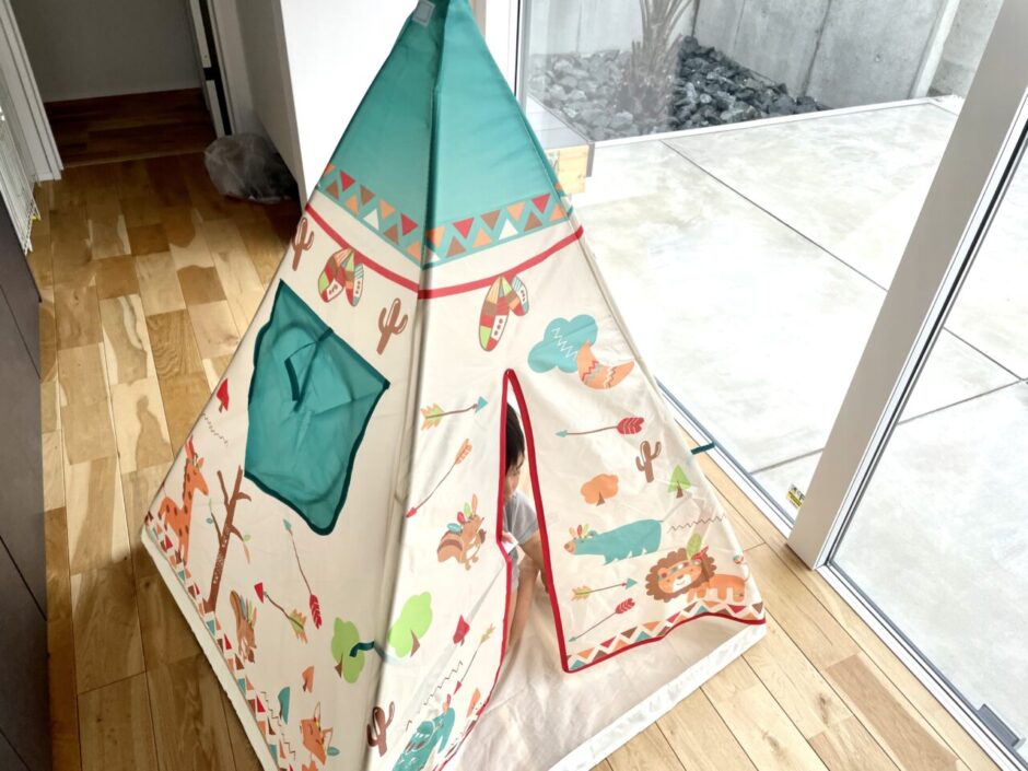 西松屋の子供用のおもちゃテントハウス（アニマルインディアンテント）はおすすめ！おしゃれなキッズテントでワクワクする子供部屋を作ってみよう！