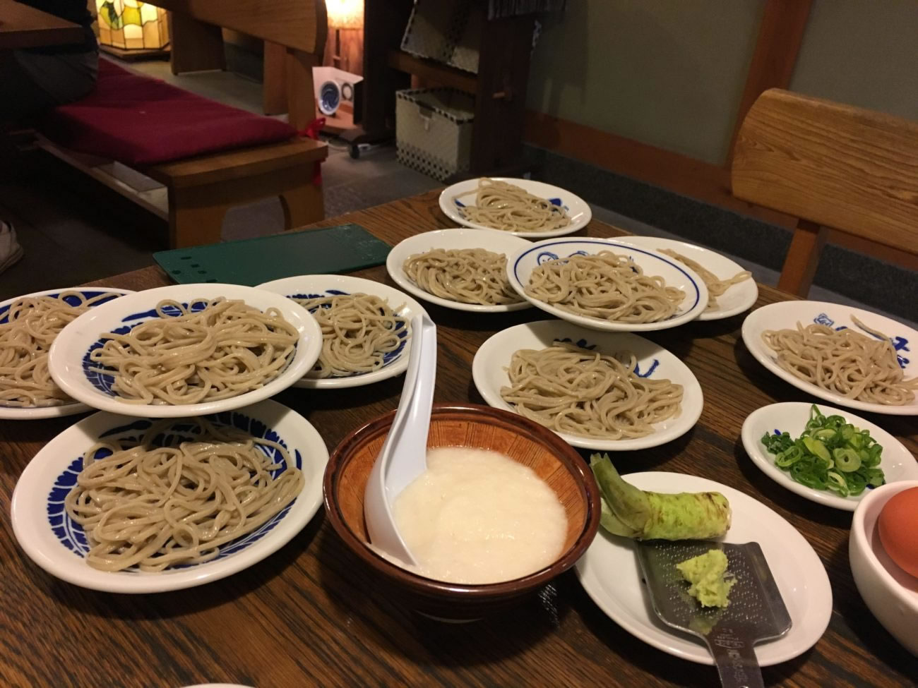 官兵衛の皿蕎麦