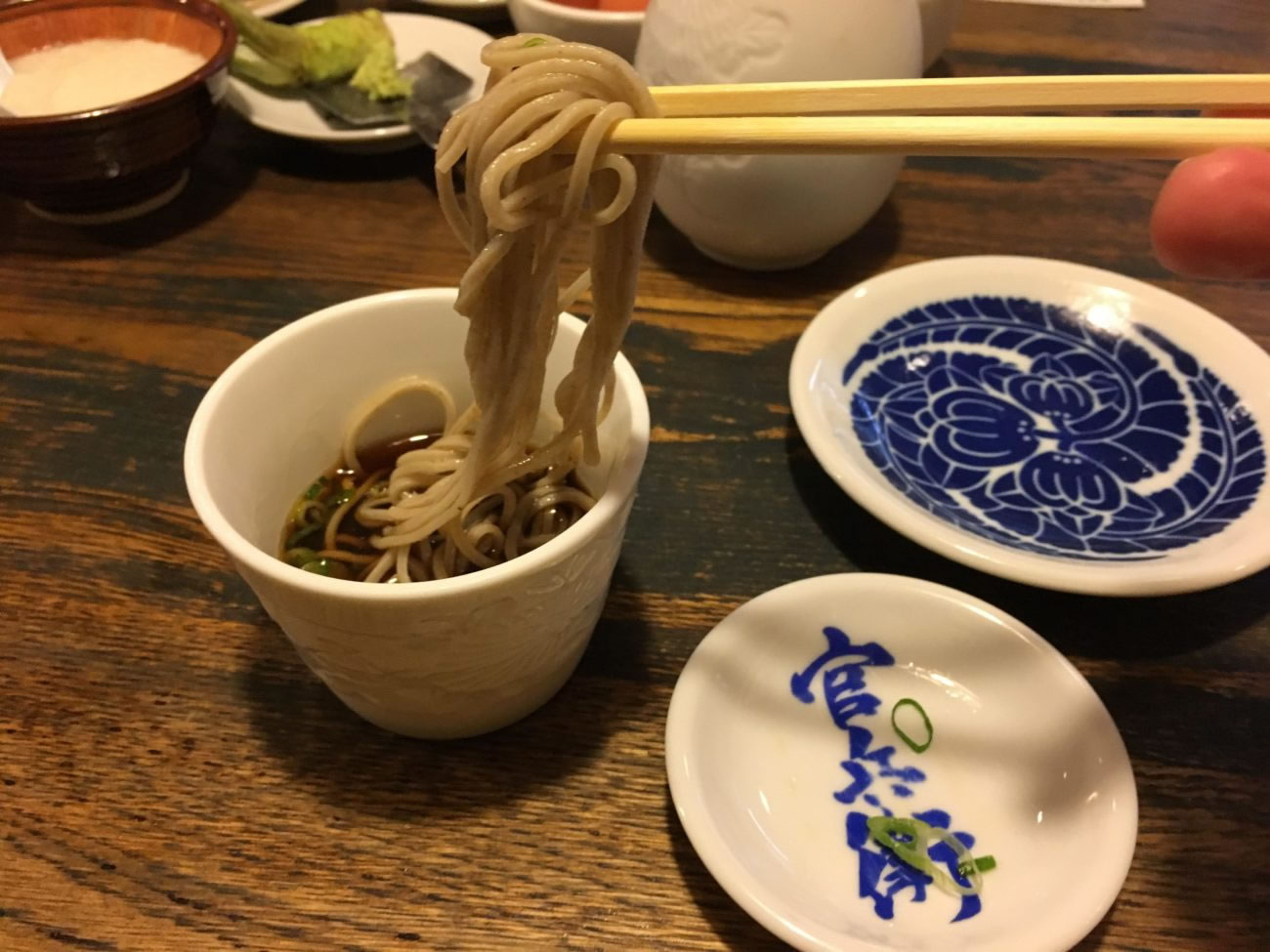 皿蕎麦!一口目の興奮は半端ない