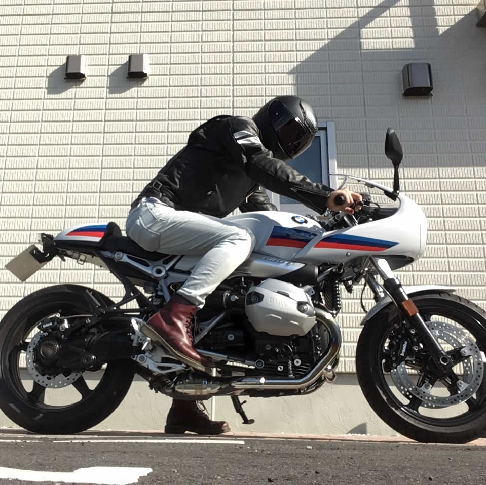 R nine T racer(BMWのカフェレーサー )のインプレ