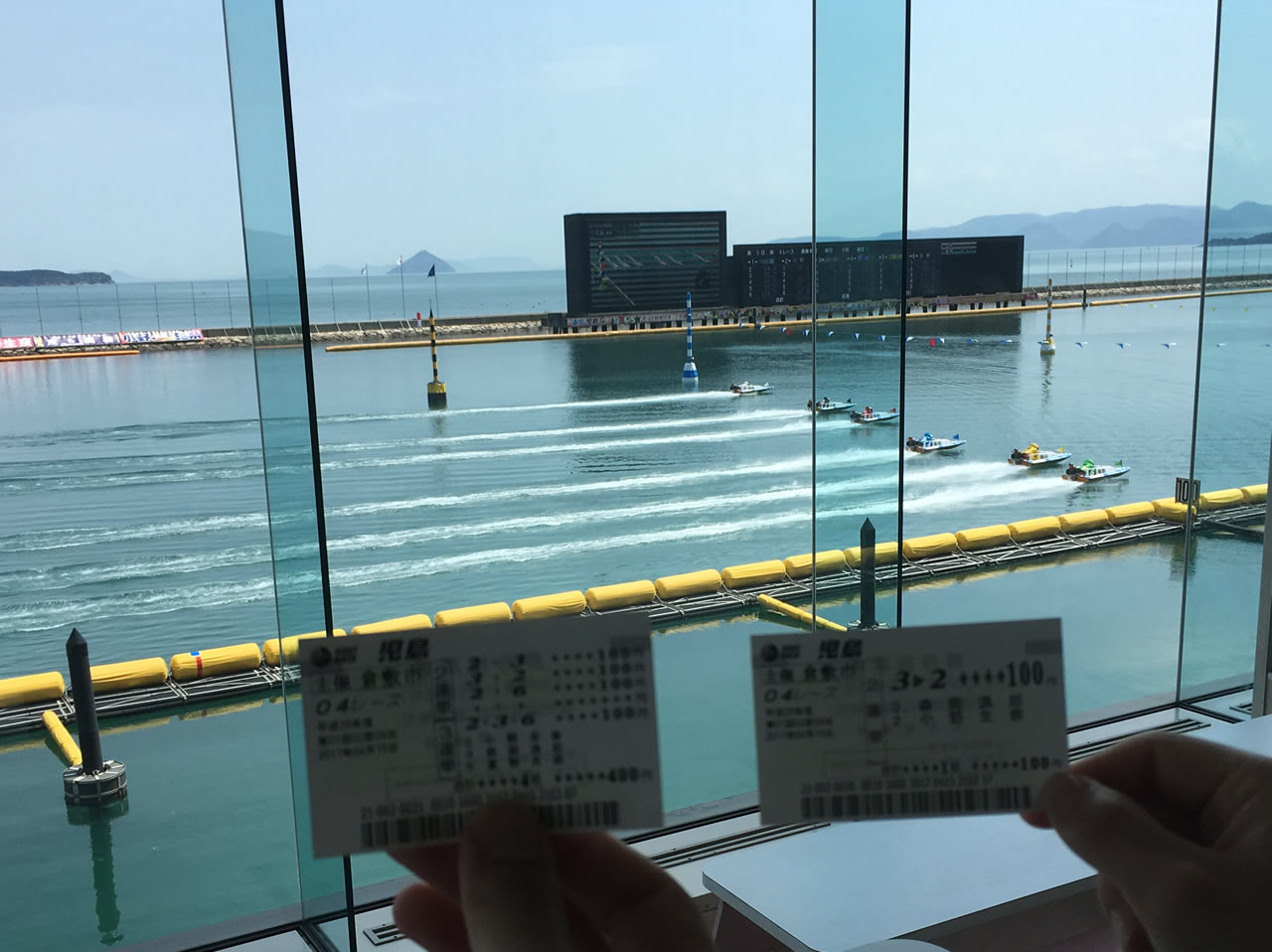 ボートレースいざ、スタート