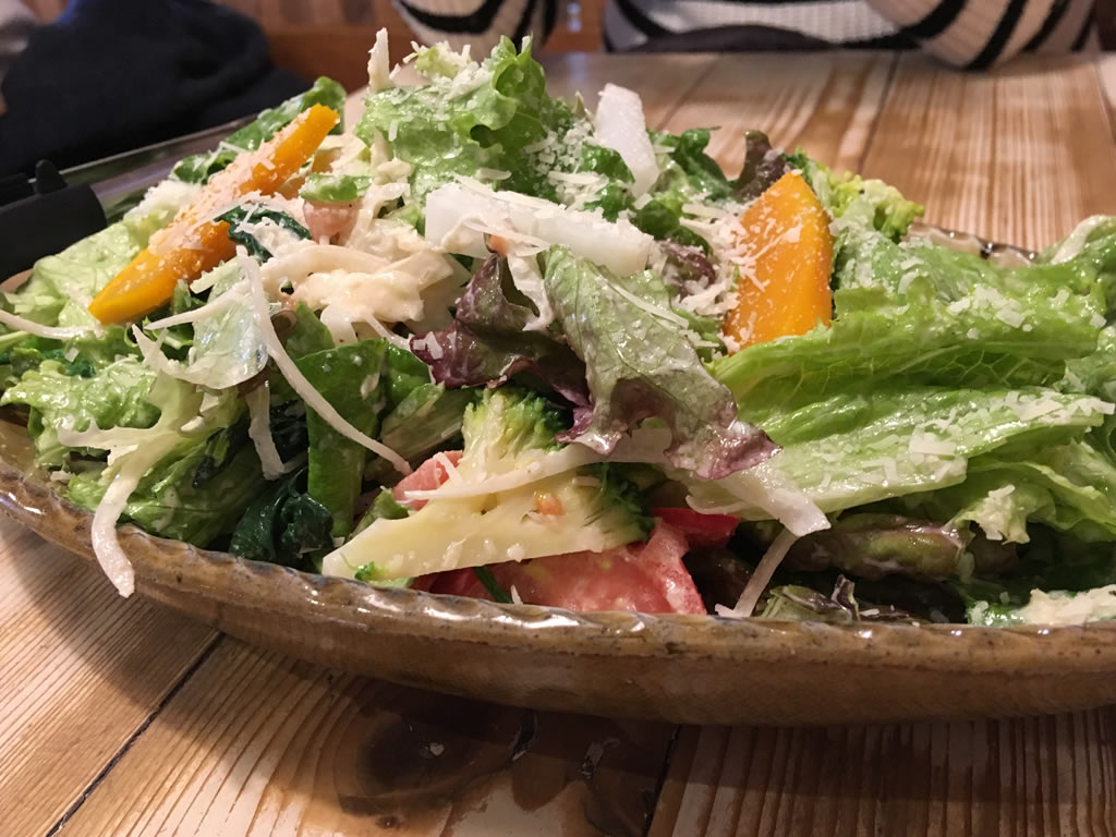 シーザーサラダを注文