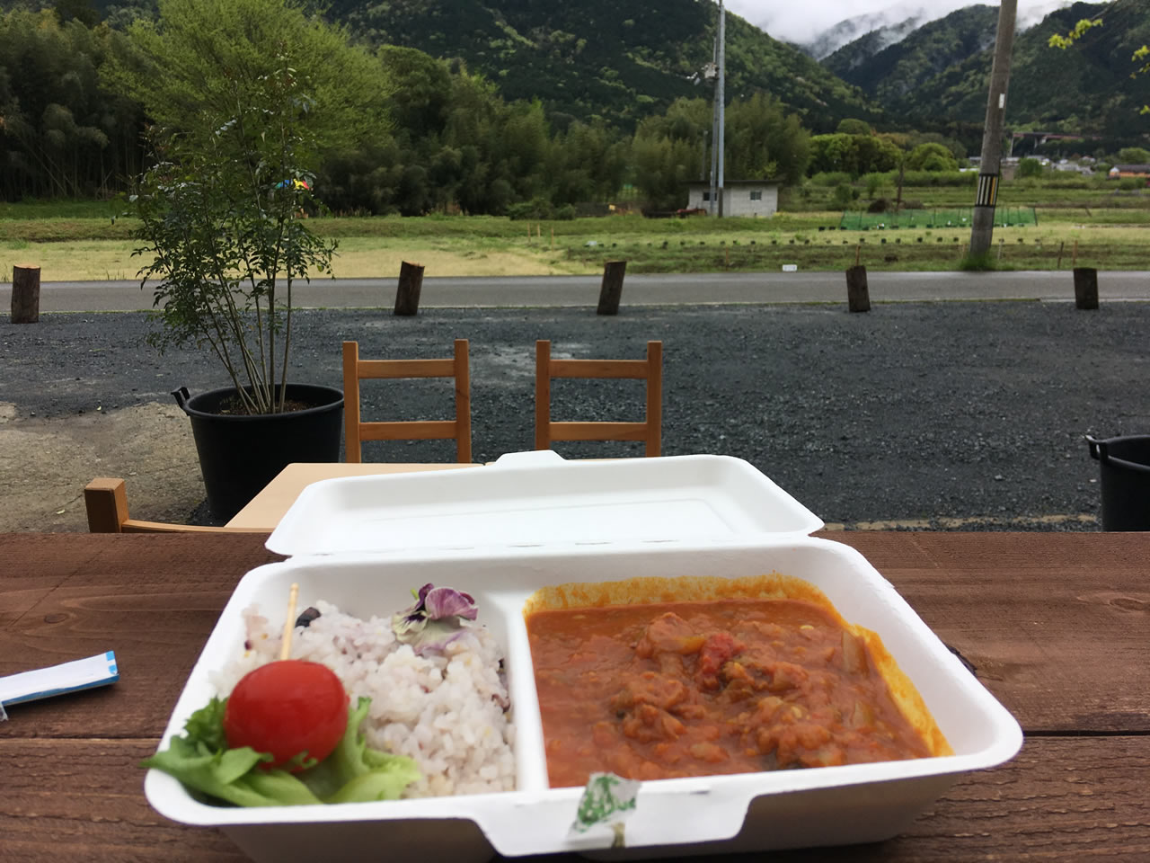 かくたにさんのジビエカレー