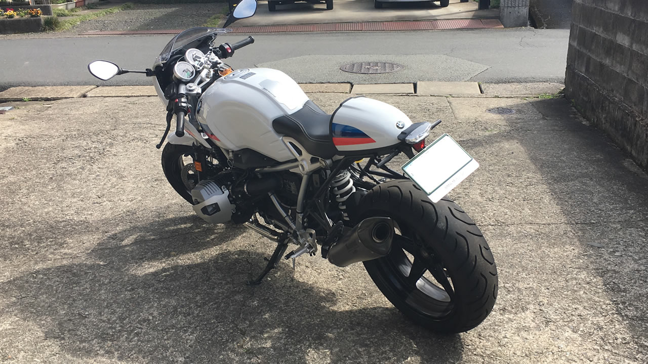 いざr nine t racerでツーリング