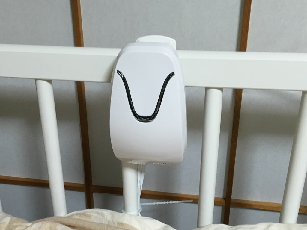 本体をステーで取り付け