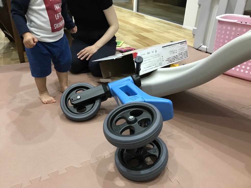 完成したキックバイク「スマートライドスポーツ」