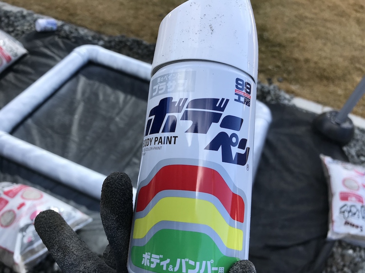 サフで塗装します。